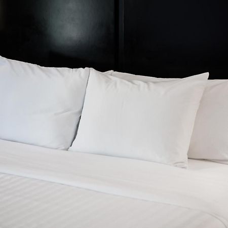 Garden Executive Hotel South Plainfield Εξωτερικό φωτογραφία