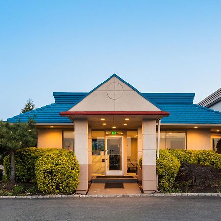 Garden Executive Hotel South Plainfield Εξωτερικό φωτογραφία
