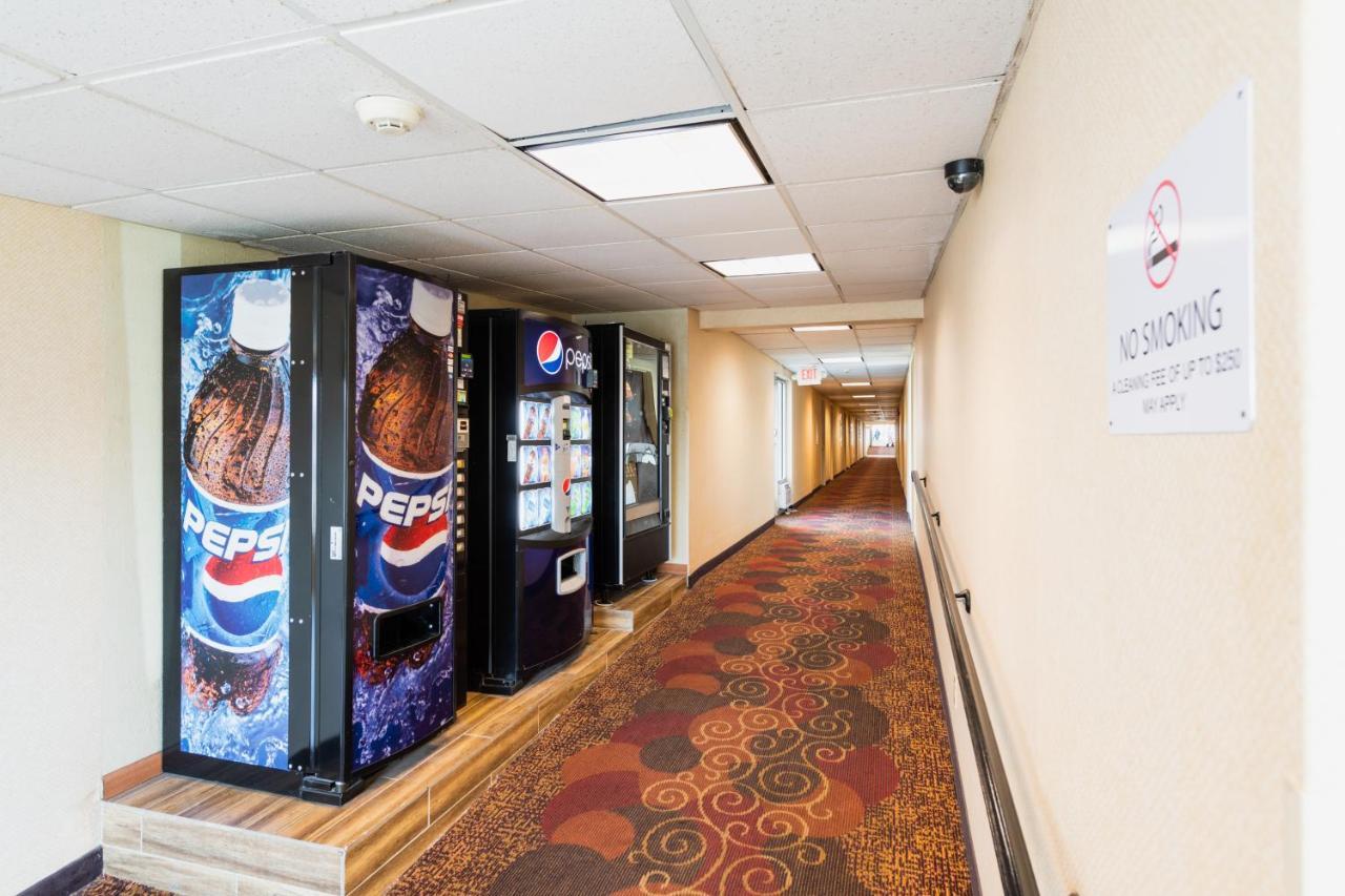 Garden Executive Hotel South Plainfield Εξωτερικό φωτογραφία