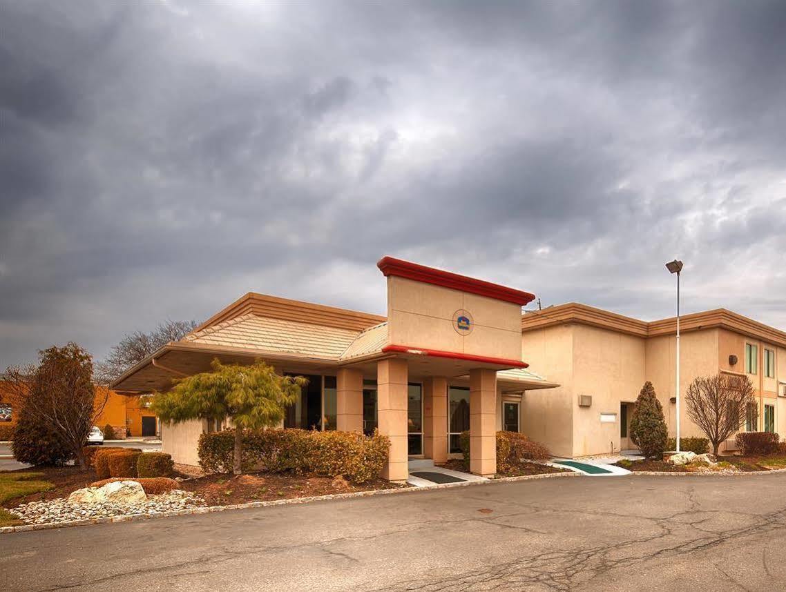 Garden Executive Hotel South Plainfield Εξωτερικό φωτογραφία