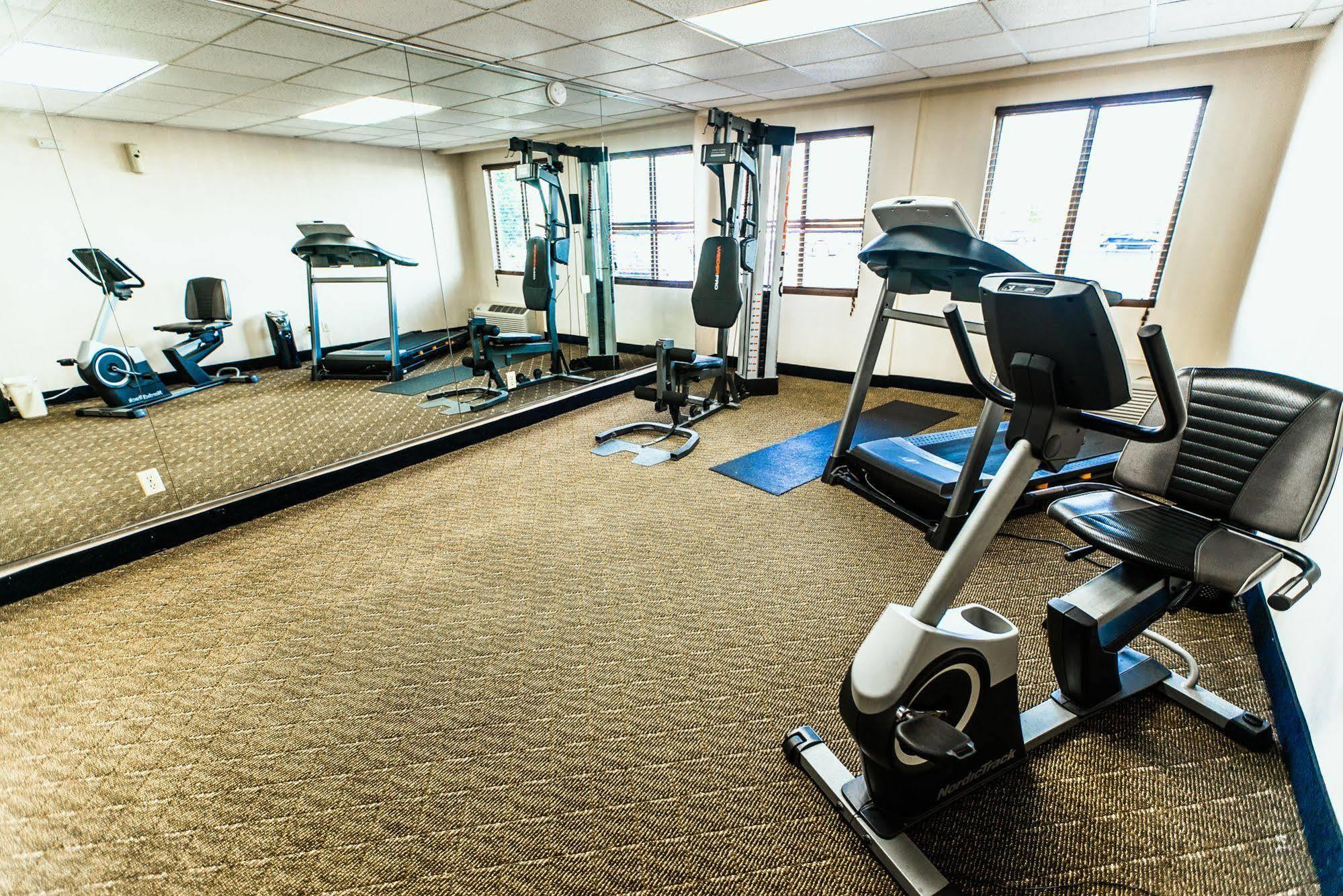 Garden Executive Hotel South Plainfield Εξωτερικό φωτογραφία